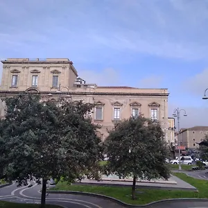 https://dimora-cutelli.catania-hotels.net